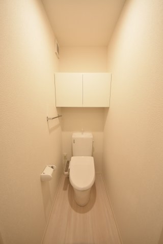 D-room旗塚通
