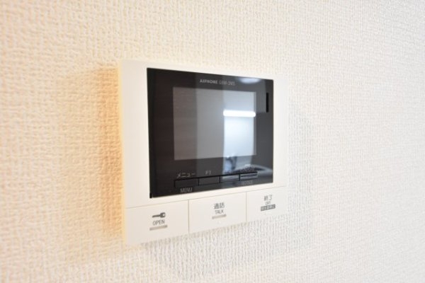 D-room旗塚通