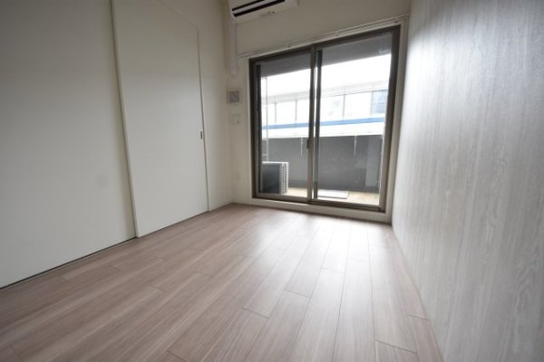 セレニテ神戸元町プリエ