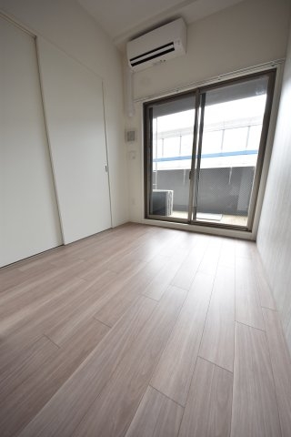 セレニテ神戸元町プリエ