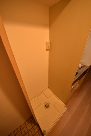コスモプラザ三宮