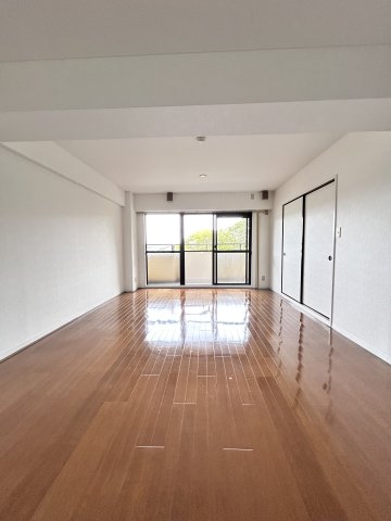 朝日プラザモンターニュ北神戸１番館