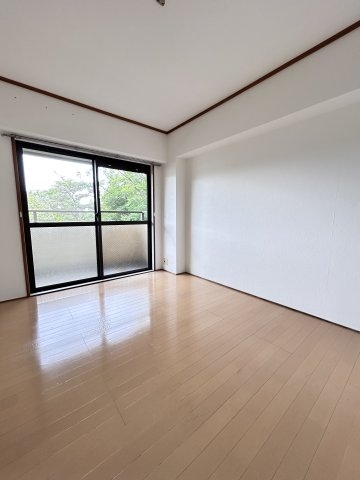 朝日プラザモンターニュ北神戸１番館