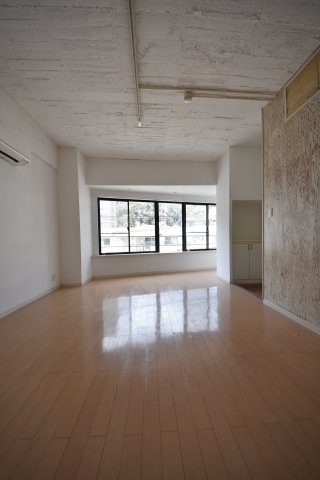 K'sMAISON