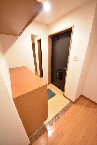 プレサンス新神戸