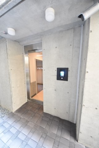 とけいや館　北野坂