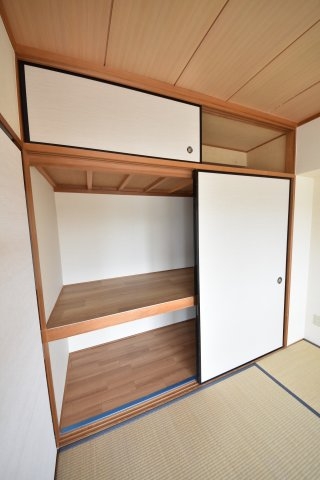 ライフ新神戸