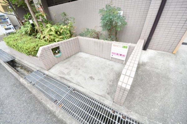 ライフ新神戸