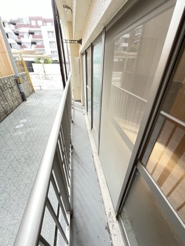 諏訪山ハウス