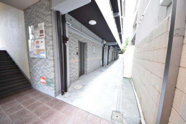諏訪山ハウス