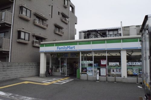 エヌヴィ六甲篠原(ファミリーマート灘篠原本町店)