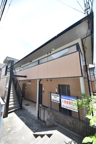 ウインデイア中山手B