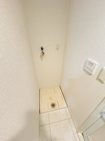プレジール三ノ宮2