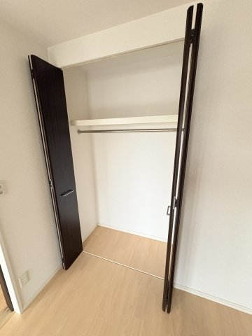 プレジール三ノ宮2