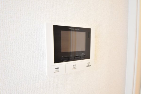 D-room旗塚通