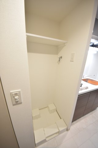 エステムコート新神戸２駅前山手