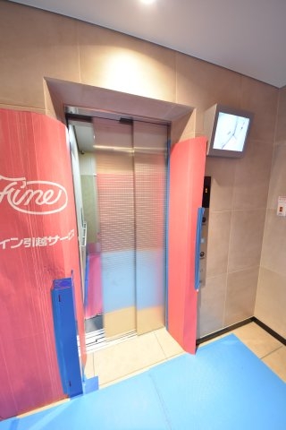 エステムコート新神戸２駅前山手