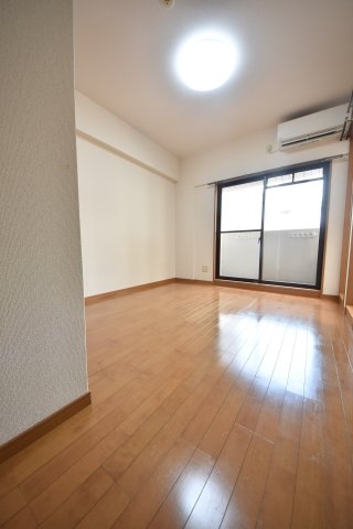 プレサンス神戸駅前