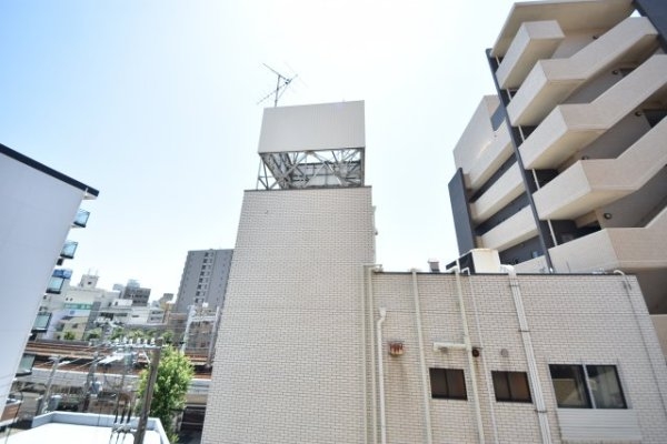 神戸市中央区琴ノ緒町１丁目のマンション