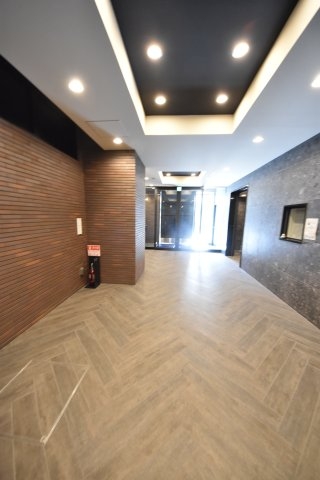 プレサンス神戸元町ミューズ