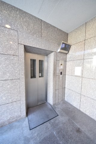コスタレイ神戸三宮