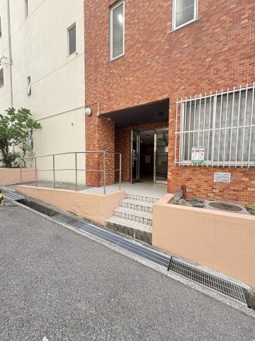 万葉ハイツ元町