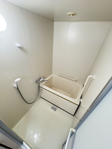 万葉ハイツ元町