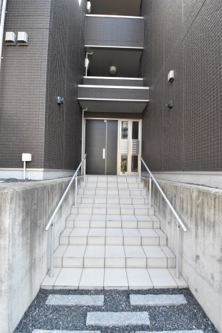 セジュール下山手通