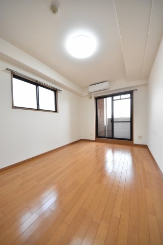 神戸市中央区布引町２丁目のマンション