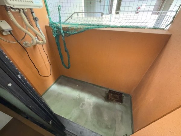 スクエア下山手