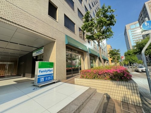 ライオンズタワー神戸旧居留地(ファミリーマート旧居留地東店)