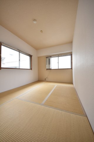 サンコート春日野道