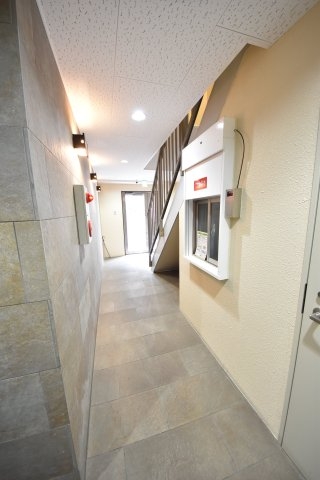 A-EAST元町