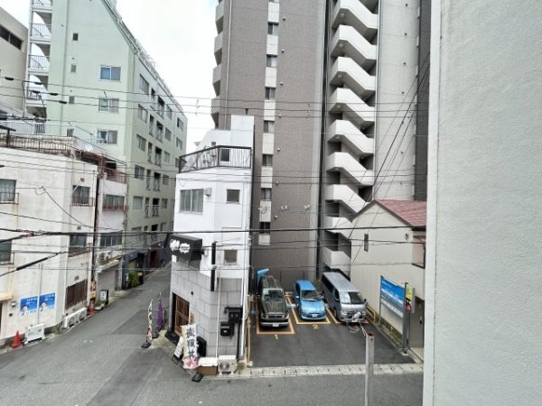 眺港苑