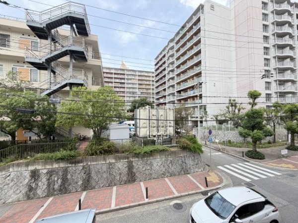 ワールドアイ神戸元町ヒルズ