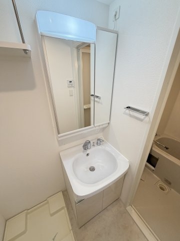 ワールドアイ神戸元町ヒルズ