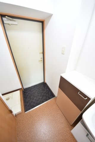 神戸市中央区元町通５丁目のマンション