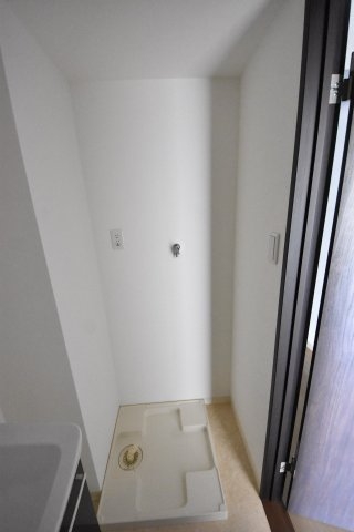 ラトゥール湊川
