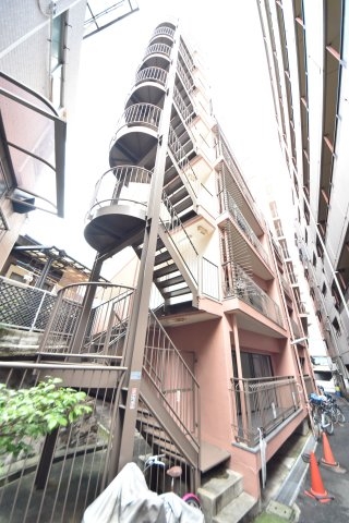 鯉川マンション