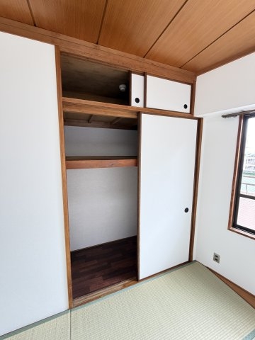 鯉川マンション