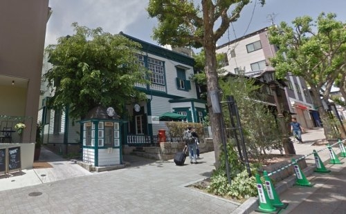 サンビルダーパールビル(スターバックスコーヒー神戸北野異人館店)