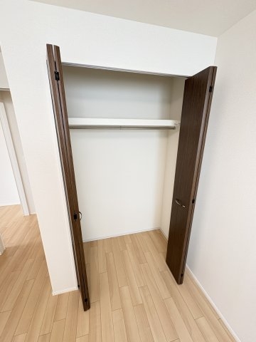 三谷川ビル