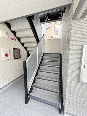 リブリ・中山手