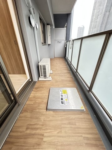 プレサンス兵庫駅前