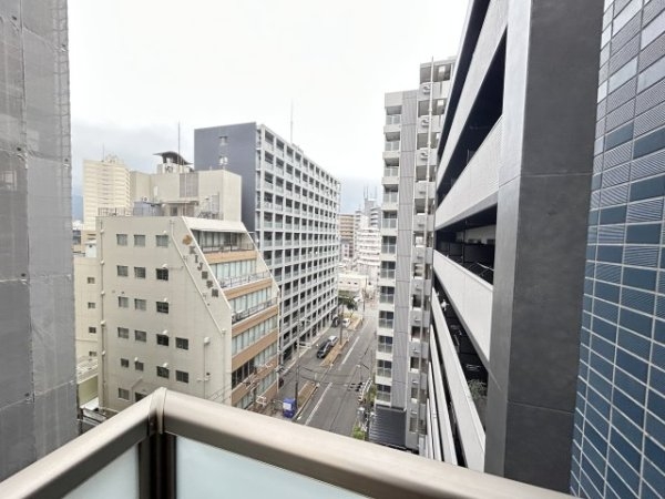 プレサンス兵庫駅前