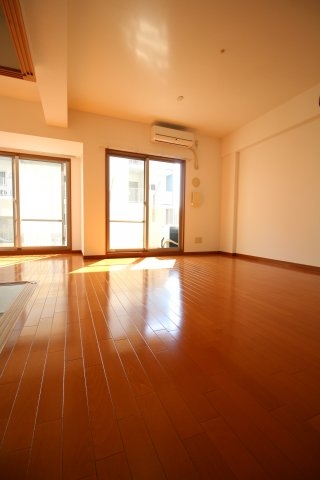 神戸市中央区磯上通３丁目のマンション
