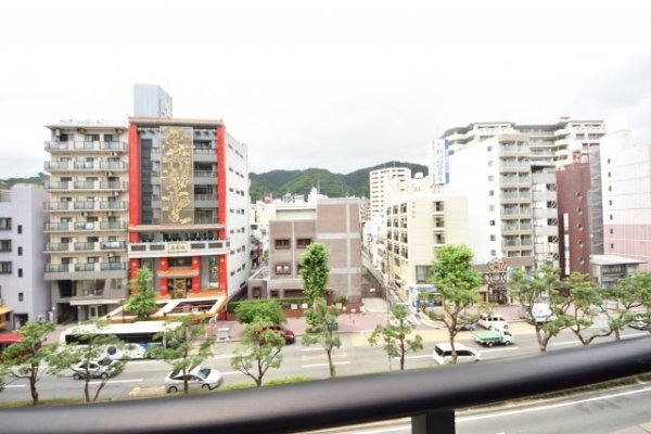 リーガル神戸中山手通り