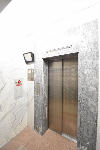 リーガル神戸中山手通り