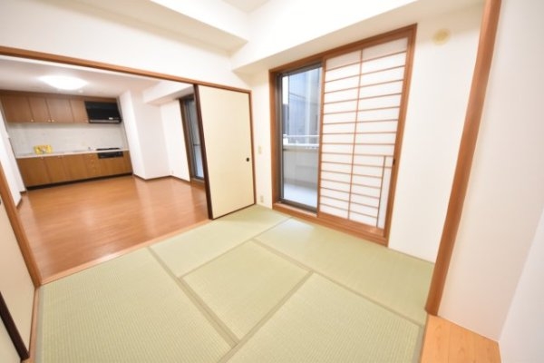 神戸市中央区中山手通２丁目のマンション