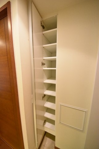 トア山手フラッツ